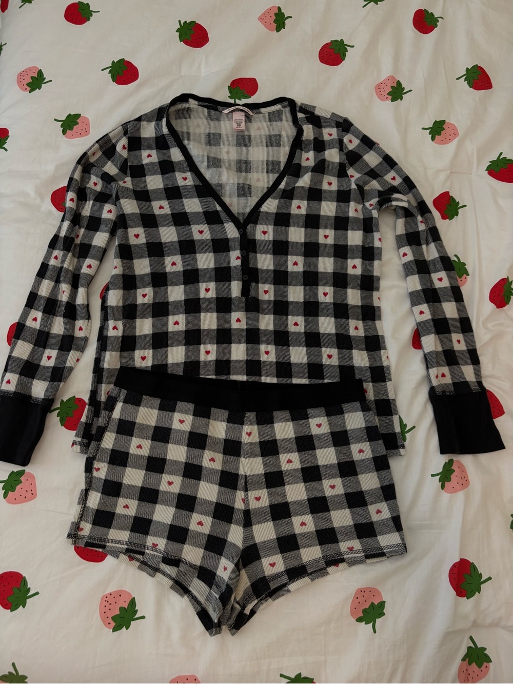 Victoria's Secret Black & White Plaid Pajamas with Red Heart Accents